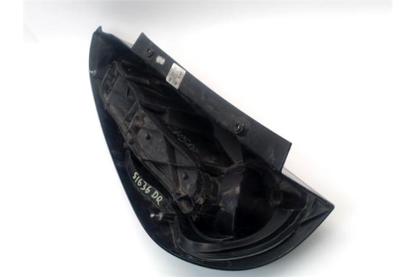 Recambio de piloto trasero derecho para smart forfour 1.5 cdi (50kw) referencia OEM IAM A4548200064  