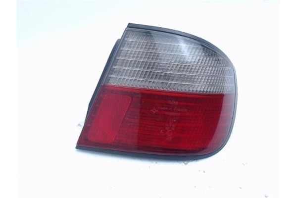 Recambio de piloto trasero derecho para nissan primera berlina (p11) referencia OEM IAM   