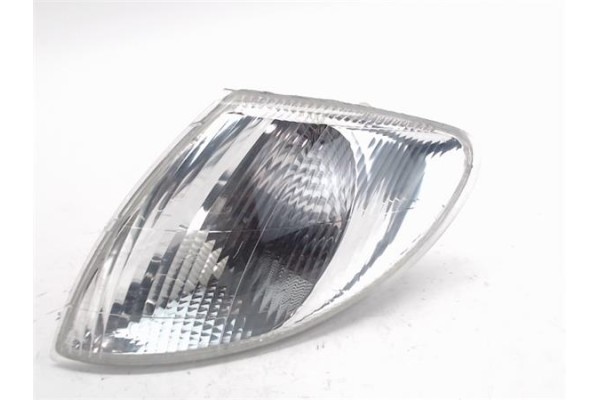 Recambio de intermitente delantero izquierdo para renault megane i coupe (da0) referencia OEM IAM 88204660  