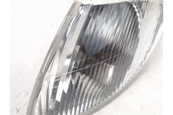 Recambio de intermitente delantero izquierdo para renault megane i coupe (da0) referencia OEM IAM 88204660  