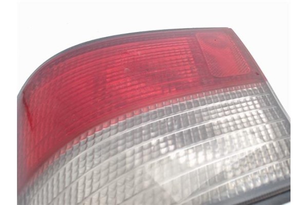 Recambio de piloto trasero derecho para nissan primera berlina (p11) referencia OEM IAM   