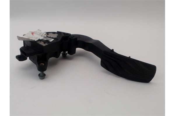 Recambio de pedal acelerador para renault megane iv berlina 5p 1.2 experience referencia OEM IAM 180026830R 180023067R 