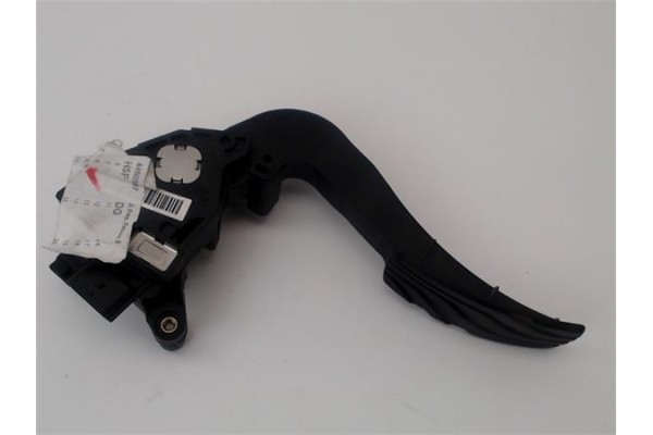 Recambio de pedal acelerador para renault megane iv berlina 5p 1.2 experience referencia OEM IAM 180026830R 180023067R 