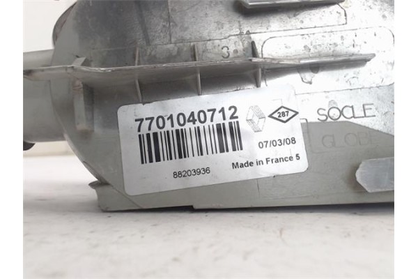 Recambio de intermitente delantero izquierdo para renault megane i coupe (da0) referencia OEM IAM 7701040712 88203936 