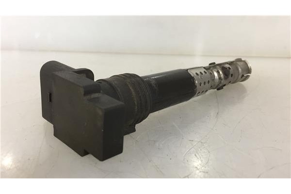 Recambio de bobina encendido para volkswagen polo iv (9n1) 1.2 referencia OEM IAM R1304C00100 0174354814 