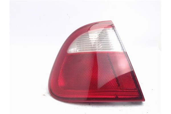 Recambio de piloto trasero izquierdo para seat cordoba berlina (6k2) referencia OEM IAM 67734490  