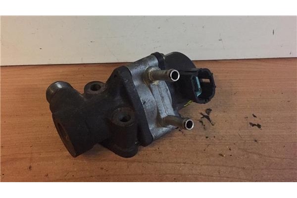 Recambio de egr para nissan primera berlina (p11) 1.8 referencia OEM IAM 147105M002 AMV5107C 