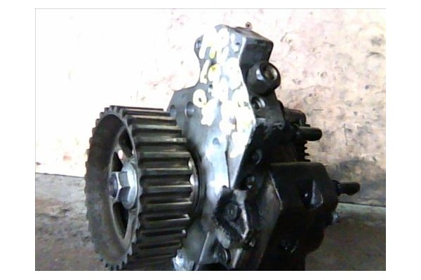 Recambio de bomba inyectora para nissan primera berlina (p12) 1.9 dci referencia OEM IAM 8200108225 0445010075 