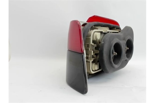 Recambio de piloto trasero derecho para peugeot 309 referencia OEM IAM   