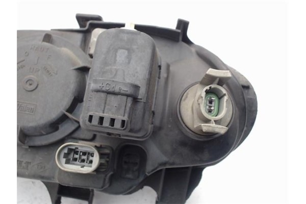 Recambio de faro delantero dcho para renault megane i fase 2 coupe (da...) referencia OEM IAM 770042780D  