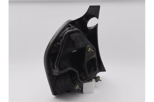 Recambio de piloto trasero derecho para fiat stilo (192) 1.6 16v (192_xb1a) referencia OEM IAM 46823705  