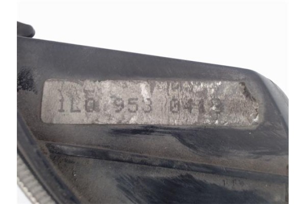 Recambio de intermitente delantero izquierdo para seat toledo (1l) referencia OEM IAM 1L09530413  