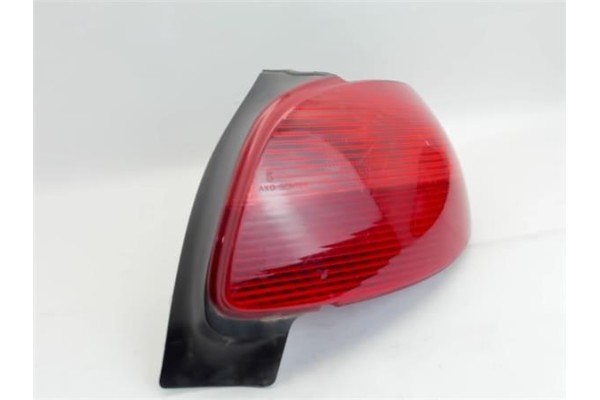 Recambio de piloto trasero derecho para peugeot 206 referencia OEM IAM   