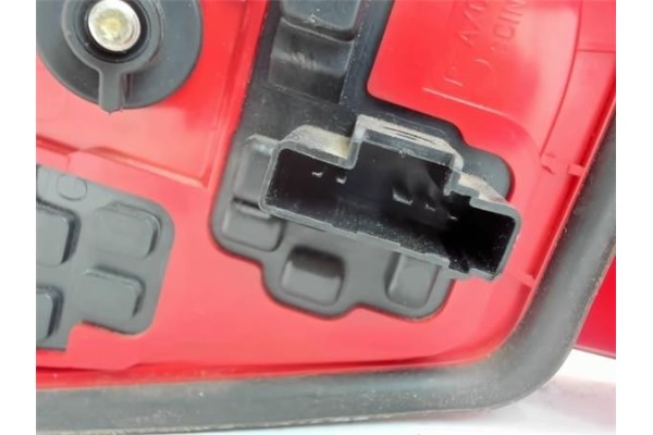 Recambio de piloto trasero izquierdo para peugeot 206 referencia OEM IAM 6350P1  