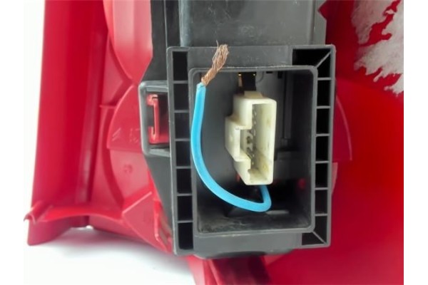 Recambio de piloto trasero izquierdo para peugeot 307 break / sw (s1) 1.6 16v referencia OEM IAM 89026938 89026198 