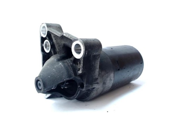 Recambio de motor arranque para renault megane ii berlina 3p 2.0 dynamique luxe referencia OEM IAM 8200186148 0001106023 (820018