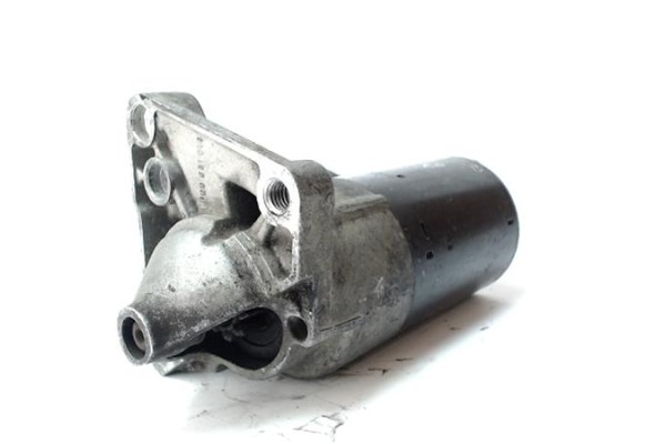 Recambio de motor arranque para renault megane ii berlina 3p 2.0 extreme referencia OEM IAM 8200186148 0001106023 7700115294 , R