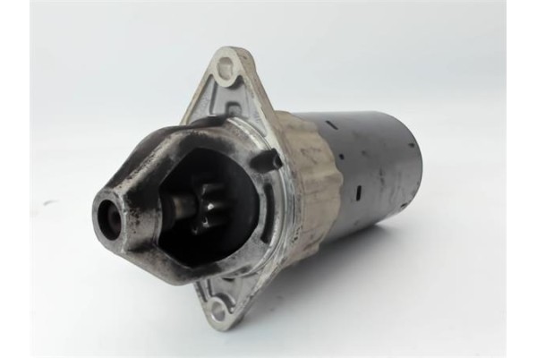 Recambio de motor arranque para opel astra h berlina 1.6 cosmo referencia OEM IAM 1107401  