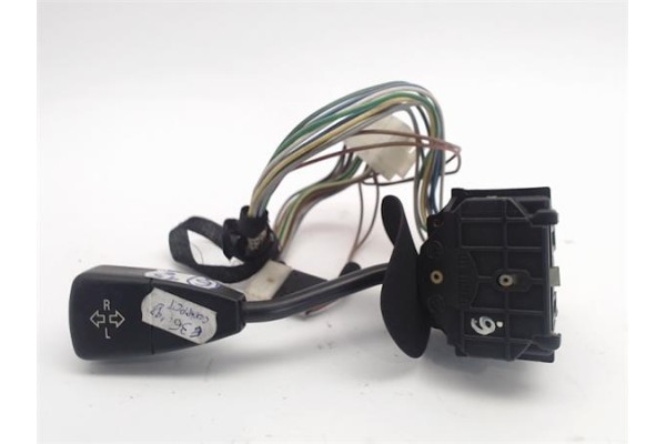 Recambio de mando de luces para bmw serie 3 compacto (e36) referencia OEM IAM 01204020LK  