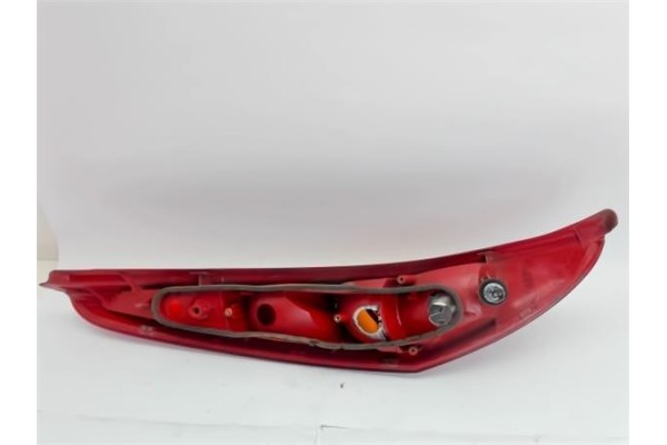 Recambio de piloto trasero derecho para fiat ii punto (188) berlina referencia OEM IAM 46794077  46523769 , FIAT | 51738357 , FI