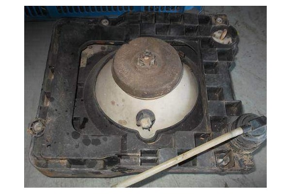 Recambio de faro delantero dcho para mercedes-benz 100 furgón (631) 2.0 d referencia OEM IAM   