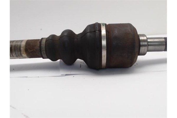 Recambio de palier delantero izquierdo para citroen c4 berlina 1.6 hdi referencia OEM IAM   