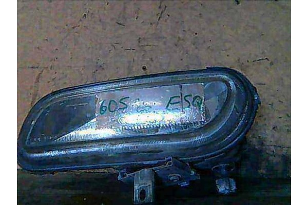 Recambio de faro antiniebla para peugeot 605 2.0 referencia OEM IAM   