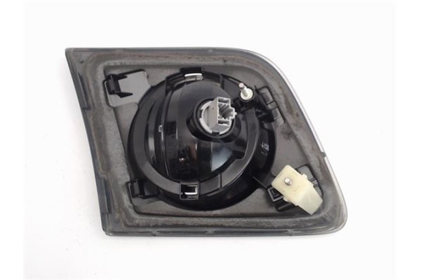 Recambio de piloto porton trasero derecho para mazda 3 berlina (bk) referencia OEM IAM   