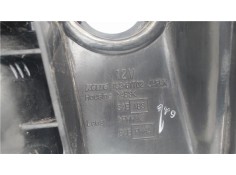 Recambio de piloto trasero central para mazda 323 c/f/s berlina (ba) referencia OEM IAM 15261702  