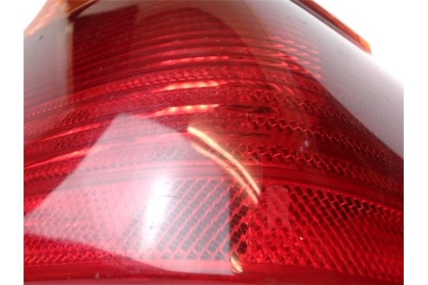 Recambio de piloto trasero derecho para bmw serie 3 berlina (e46) 2.0 320d referencia OEM IAM 8364922  63218364922 , BMW | 63216