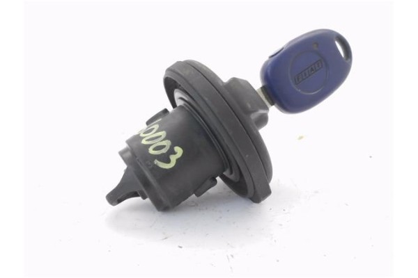 Recambio de tapon combustible para fiat bravo (182) 1.9 jtd referencia OEM IAM 46785426  