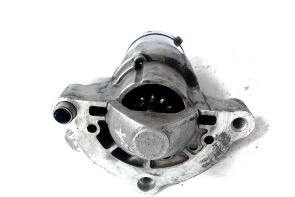 Recambio de motor arranque para citroen xsara picasso 1.8 16v referencia OEM IAM M000T82081  