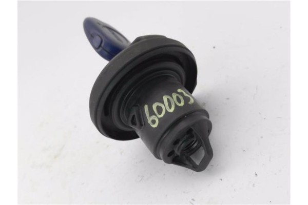 Recambio de tapon combustible para fiat bravo (182) 1.9 jtd referencia OEM IAM 46785426  