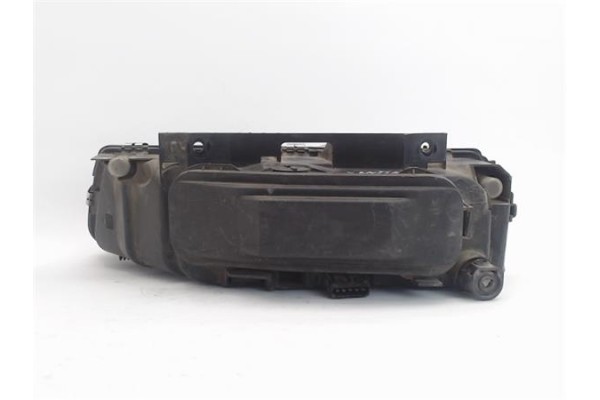 Recambio de faro delantero izquierdo para citroen xantia berlina referencia OEM IAM 95667947  