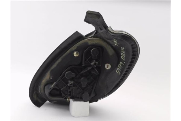 Recambio de piloto trasero izquierdo para fiat bravo (182) 1.6 16v (182.ab) referencia OEM IAM 46538353  