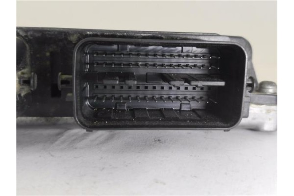Recambio de centralita para suzuki swift iii (sg) 1.3 referencia OEM IAM 3392062J0 MB1123000382 