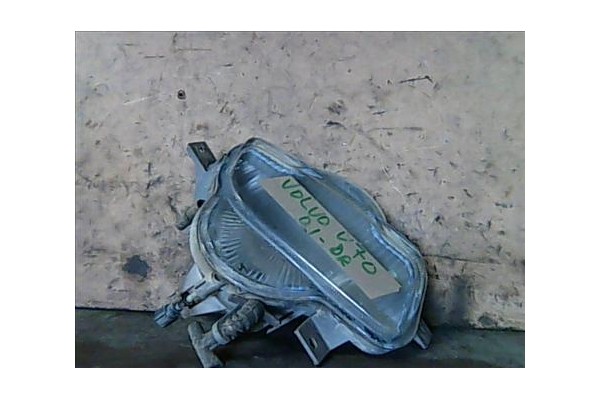 Recambio de faro antiniebla para volvo v70 familiar 2.4 (103kw) referencia OEM IAM 8620229  