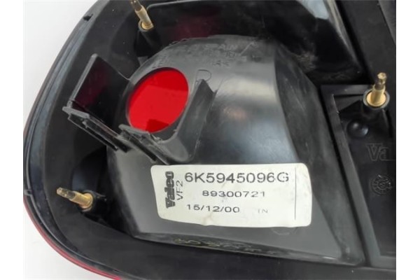 Recambio de piloto trasero derecho para seat cordoba berlina (6k2) referencia OEM IAM 6K5945096G 89300721 