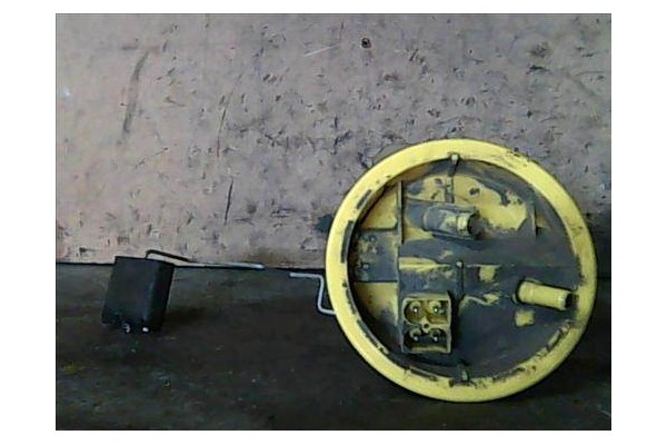 Recambio de bomba combustible para bmw serie 3 berlina (e36) 1.6 316i referencia OEM IAM 16146758735  