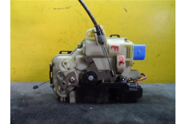 Recambio de cierre electromagnetico delantero izquierdo para seat ibiza (6l1) 1.2 cool referencia OEM IAM 15AMC3B1837015AM  