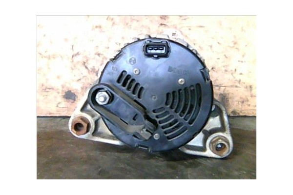 Recambio de alternador para bmw serie 3 berlina (e36) 1.6 316i referencia OEM IAM 0986041190 0123325011 