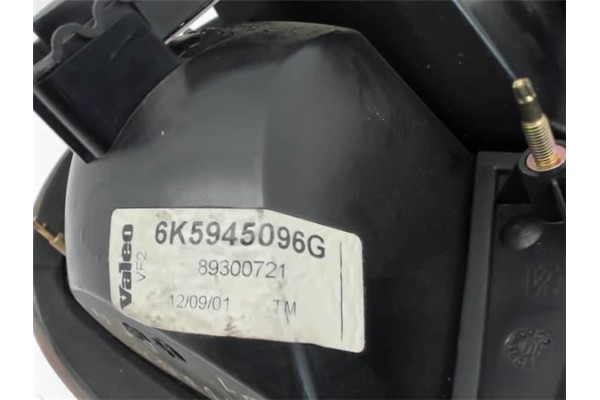 Recambio de piloto trasero derecho para seat cordoba berlina (6k2) referencia OEM IAM 6K5945096G 89300721 