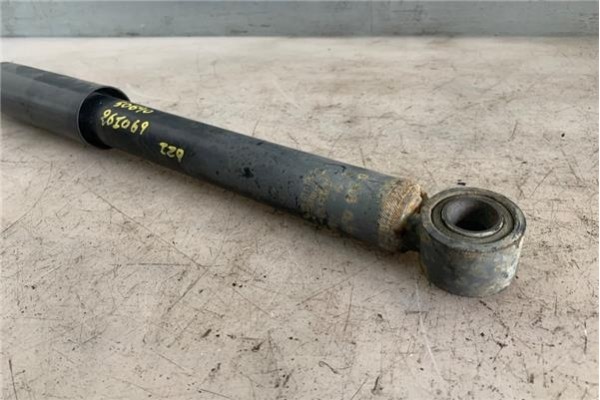 Recambio de amortiguador trasero izquierdo para suzuki swift iii (sg) 1.3 referencia OEM IAM 4180062J01  