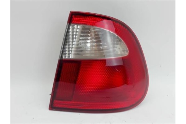 Recambio de piloto trasero derecho para seat cordoba berlina (6k2) referencia OEM IAM 6K5945096G 89300721 