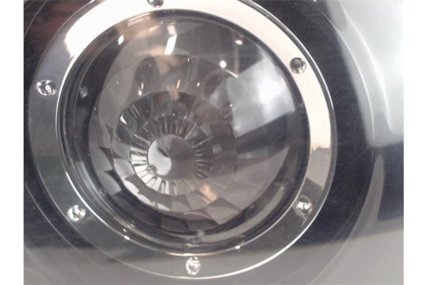 Recambio de piloto porton trasero derecho para mazda 3 berlina (bk) referencia OEM IAM   