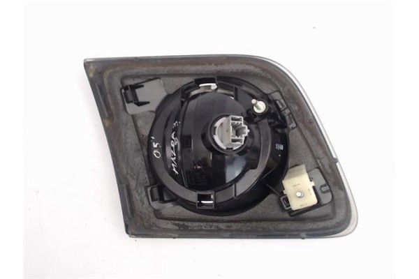 Recambio de piloto porton trasero derecho para mazda 3 berlina (bk) referencia OEM IAM   