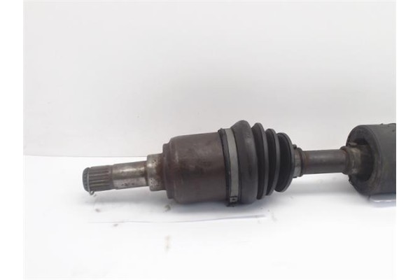 Recambio de palier delantero derecho para lancia y 10 1.1 avenue referencia OEM IAM   