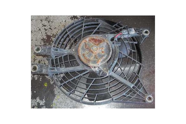Recambio de electroventilador para ssangyong musso 2.9 td referencia OEM IAM  6842005411 