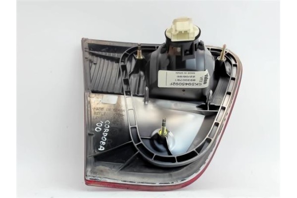 Recambio de piloto porton trasero derecho para seat cordoba berlina (6k2) referencia OEM IAM 6K5945092F 89300761 