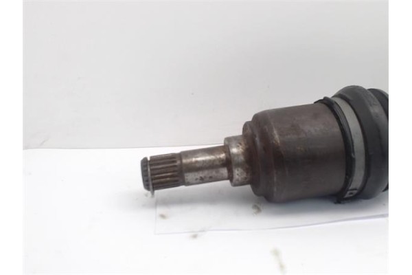 Recambio de palier delantero derecho para lancia y 10 1.1 avenue referencia OEM IAM   